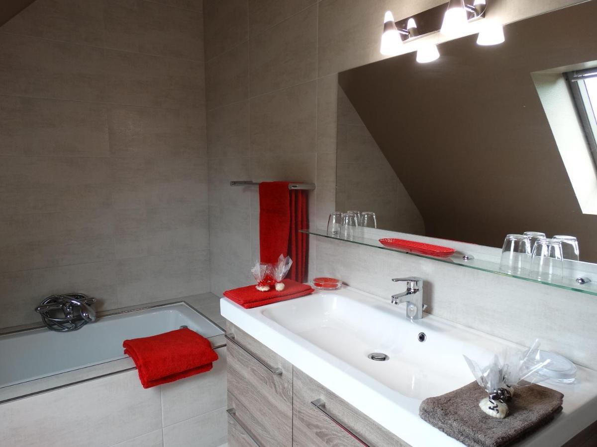 Plouigneau Chambres D'Hotes De La Voie Romaine מראה חיצוני תמונה